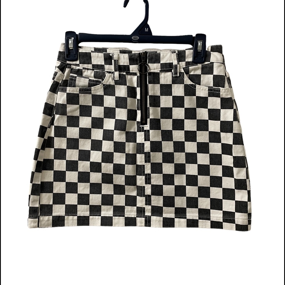 URBAN OUTFITTERS BDG SKIRT